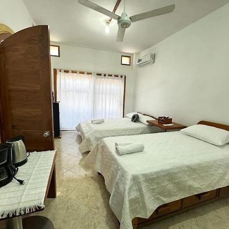 Alojamiento Villa Mar Puerto Ayora  Extérieur photo